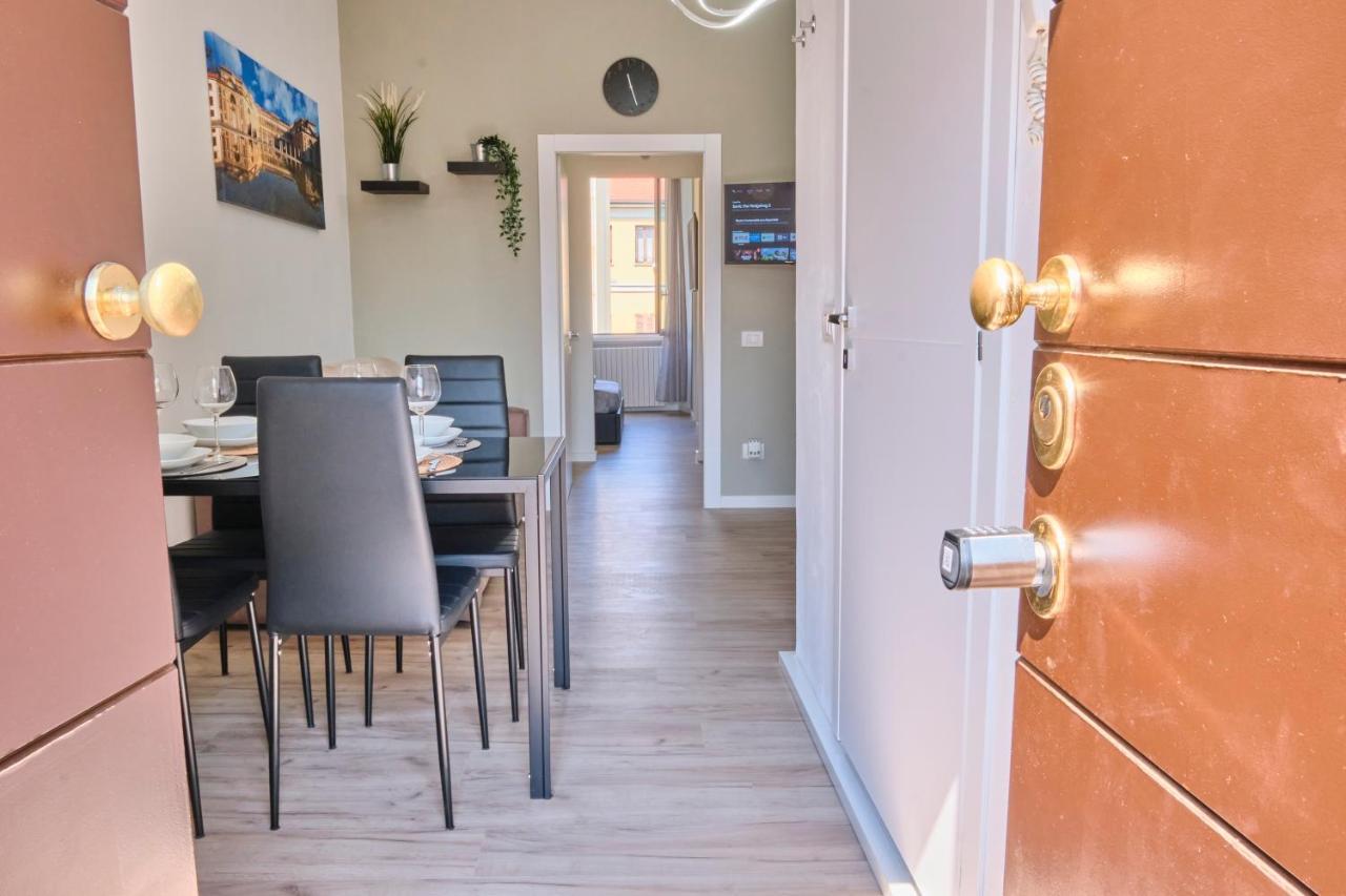 Monza-Centro Modern Flat Near Train Station Apartment Екстериор снимка